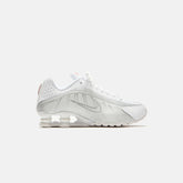 Nike WMNS Shox R4 - White / Metallic Silver / Max Orange / White | Kith White / Metallic Silver / Max Orange / White
