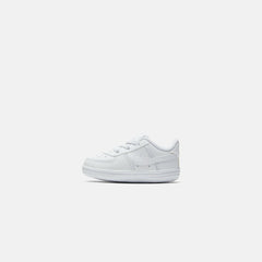 Nike Crib Air Force 1 - White | Kith White