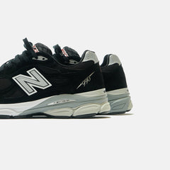 New Balance Made in USA 990 - Black / Grey | Kith Black / Grey