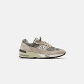New Balance WMNS Made in UK 991 - Grey | Kith Grey