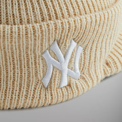 Kith for the New York Yankees Visor Beanie - Sandrift | Kith Sandrift