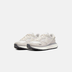 Nike WMNS Phoenix Waffle - Platinum Tint / Pale Ivory | Kith Platinum Tint / Pale Ivory
