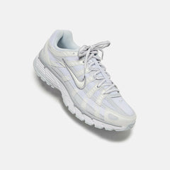 Nike WMNS P-6000 - Metallic Summit White / White / Pure Platin | Kith Metallic Summit White / White / Pure Platin