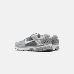 Nike Zoom Vomero 5 - Met Wolf Grey / White / Metallic Silver | Kith Met Wolf Grey / White / Metallic Silver