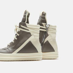 Rick Owens Kids Geobasket - Dust / Milk / Milk Scarpe in Pelle | Kith Dust / Milk / Milk Scarpe in Pelle