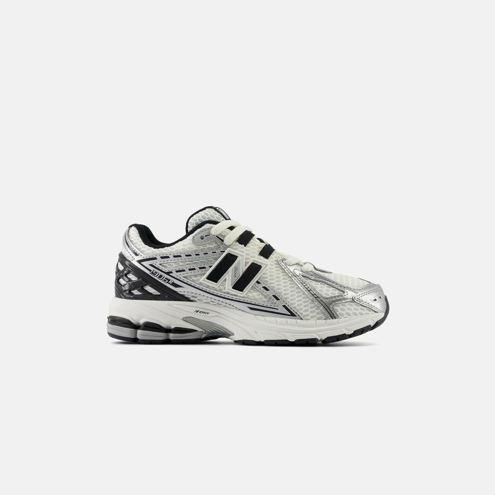 New Balance GS 1906 - Black / Silver | Kith Black / Silver