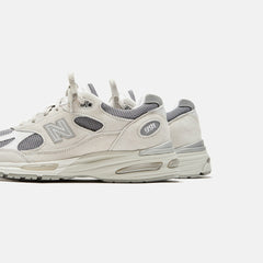 New Balance Made in UK 991v2 - Nimbus Cloud | Kith Nimbus Cloud
