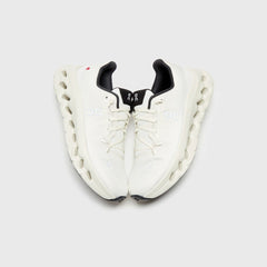 On Running WMNS Cloudtilt - Pearl / Black | Kith Pearl / Black