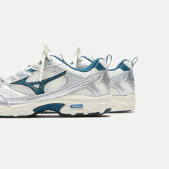 Mizuno MXR - Snow White / Majolica Blue / Silver | Kith Snow White / Majolica Blue / Silver