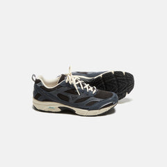 Mizuno MXR - Black / Ebony / Ice Morning | Kith Black / Ebony / Ice Morning
