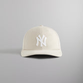 Kith & New Era for the New York Yankees Microsuede 59FIFTY Low Profile | Kith Sandrift