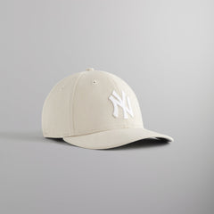 Kith & New Era for the New York Yankees Microsuede 59FIFTY Low Profile | Kith Sandrift