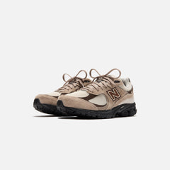 New Balance 2002R - Driftwood / Rich Earth | Kith Driftwood / Rich Earth