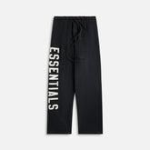 Essential Heavy Fleece Relaxed Sweatpant - Black | Kith Black