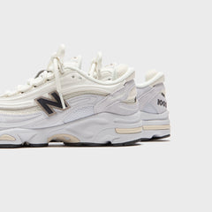 New Balance M1000 - Pearl Grey | Kith Pearl Grey