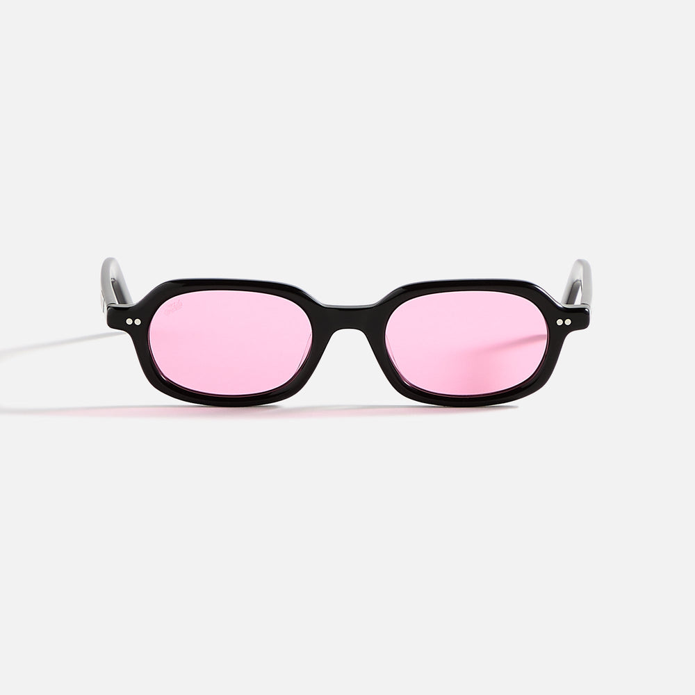 AKILA Psyche Sunglasses - Black / Pink | Kith Black / Pink