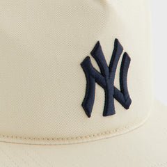Kith Kids for the New York Yankees Floral Hitch Snapback - Sandrift | Kith Sandrift