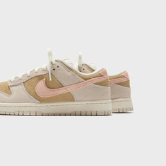 Nike WMNS Dunk Low - Phantom / Parachute Beige / Sail / Washed Coral | Kith Phantom / Parachute Beige / Sail / Washed Coral