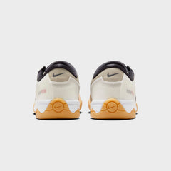 Nike Total 90 3 SP - White / Black / Gum | Kith White / Black / Gum