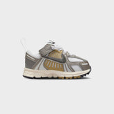 Nike TD Zoom Vomero 5 - Metallic Pewter / Medium Ash / Parachute Beige | Kith Metallic Pewter / Medium Ash / Parachute Beige