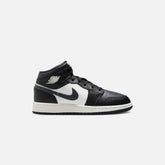 Jordan GS Air Jordan 1 Mid - Black / Summit White / Off Noir | Kith Black / Summit White / Off Noir