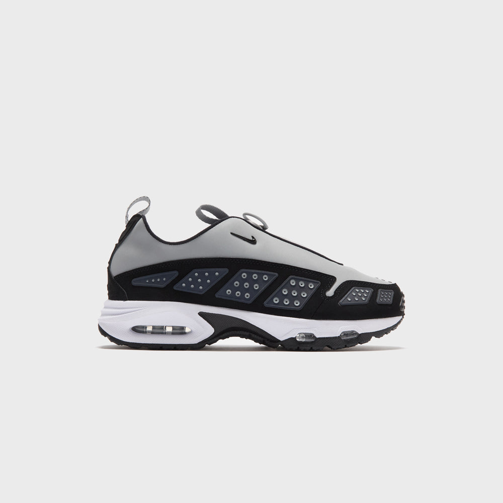 Nike WMNS Air Max SNDR - Silver / Black / White / Anthracite | Kith Silver / Black / White / Anthracite