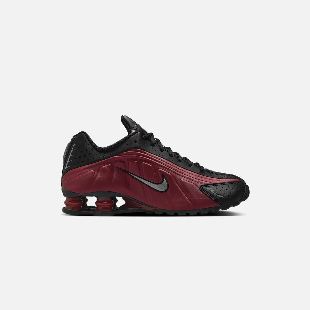 Nike WMNS Shox R4 - Black / Metallic Silver / Team Red | Kith Black / Metallic Silver / Team Red