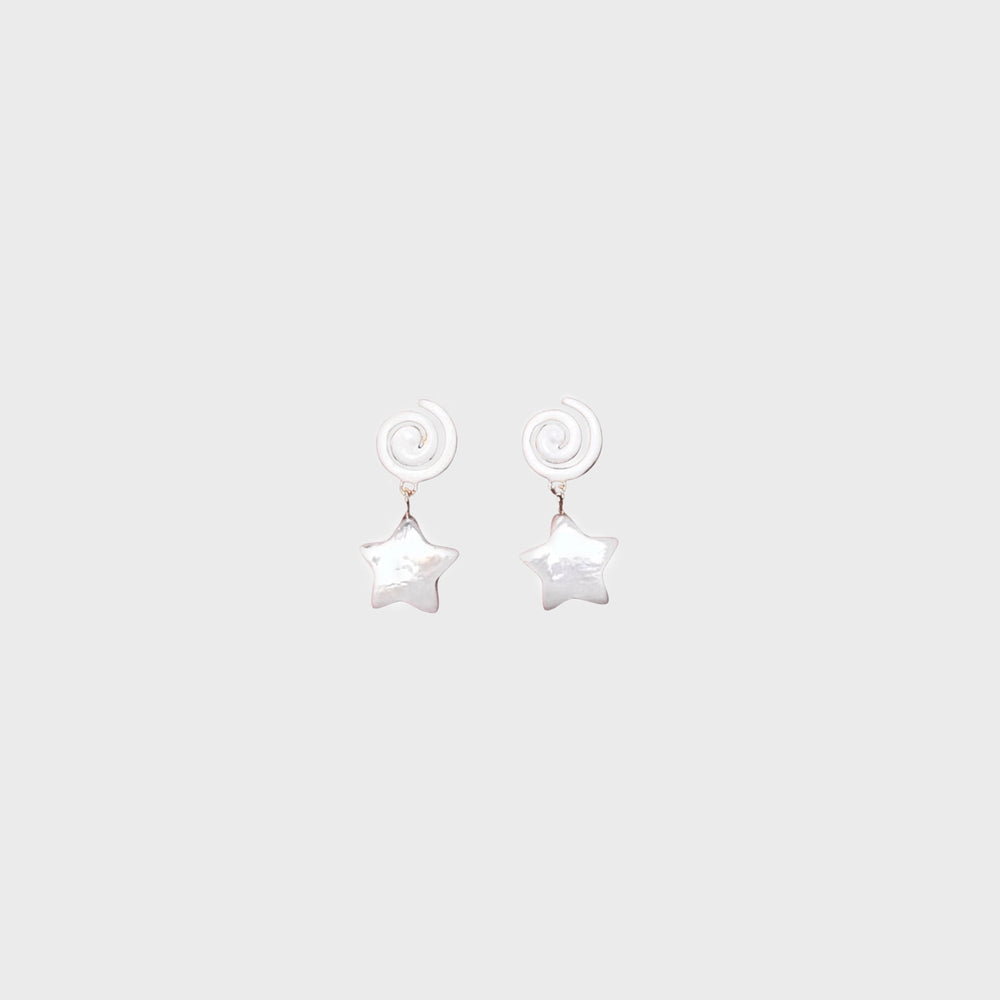 Notte Swirly Star Glow Earring - White | Kith White