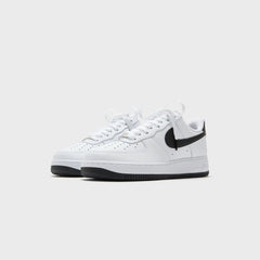 Nike Air Force 1 '07 - White / Black | Kith White / Black