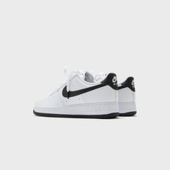 Nike Air Force 1 '07 - White / Black | Kith White / Black