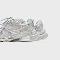 Balenciaga Runner 2 - White / Silver / Grey | Kith White / Silver / Grey