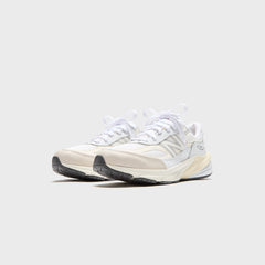 New Balance Made in USA 990v6 - White / Sea Salt | Kith White / Sea Salt