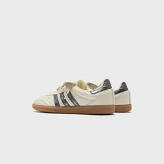 adidas WMNS Samba Long Tongue - Cream White / Core Black / Gum 4 | Kith Cream White / Core Black / Gum 4