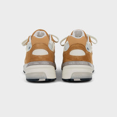 New Balance Made in USA 992 - Sweet Caramel / Calcium | Kith Sweet Caramel / Calcium