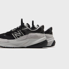 New Balance Made in USA 990v6 - Black / Grey | Kith Black / Grey