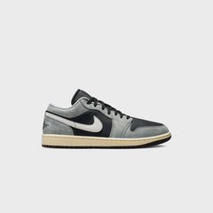 Jordan Air Jordan 1 Low SE - Light Smoke Grey / Black / Sail | Kith Light Smoke Grey / Black / Sail