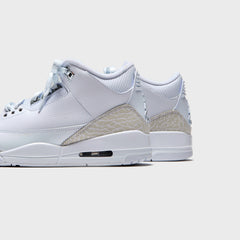 Jordan Air Jordan 3 - White / Metallic Silver | Kith White / Metallic Silver