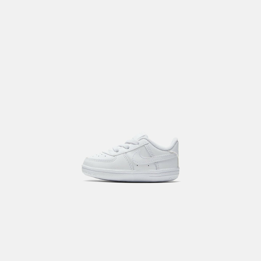Nike Crib Air Force 1 - White | Kith White
