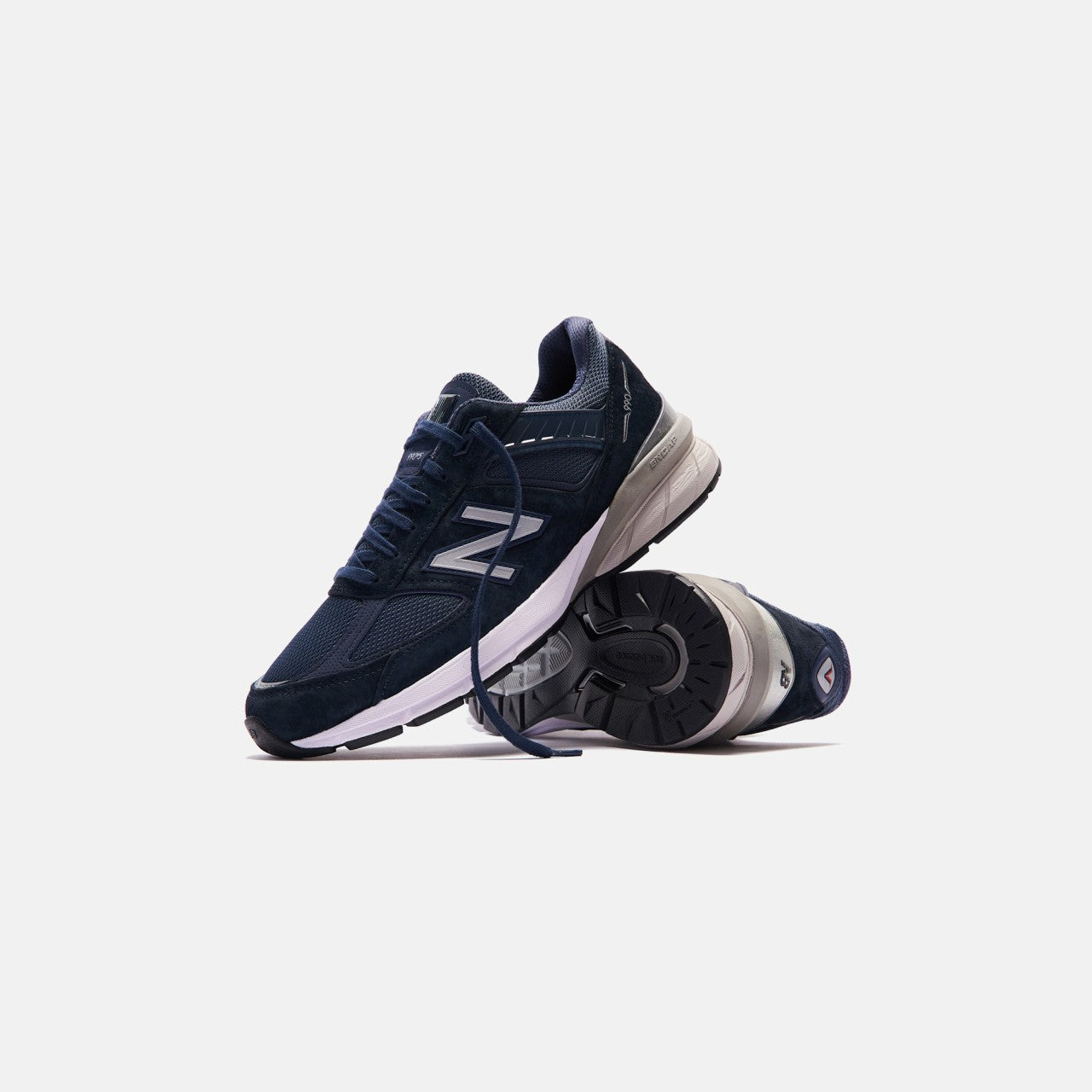 New Balance Made in USA 990 V5 - Navy / Silver | Kith Navy / Silver