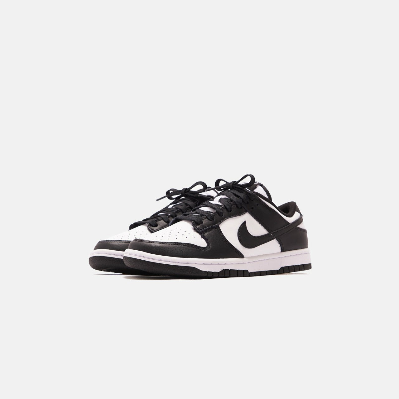Nike Dunk Low Retro - White / Black | Kith White / Black