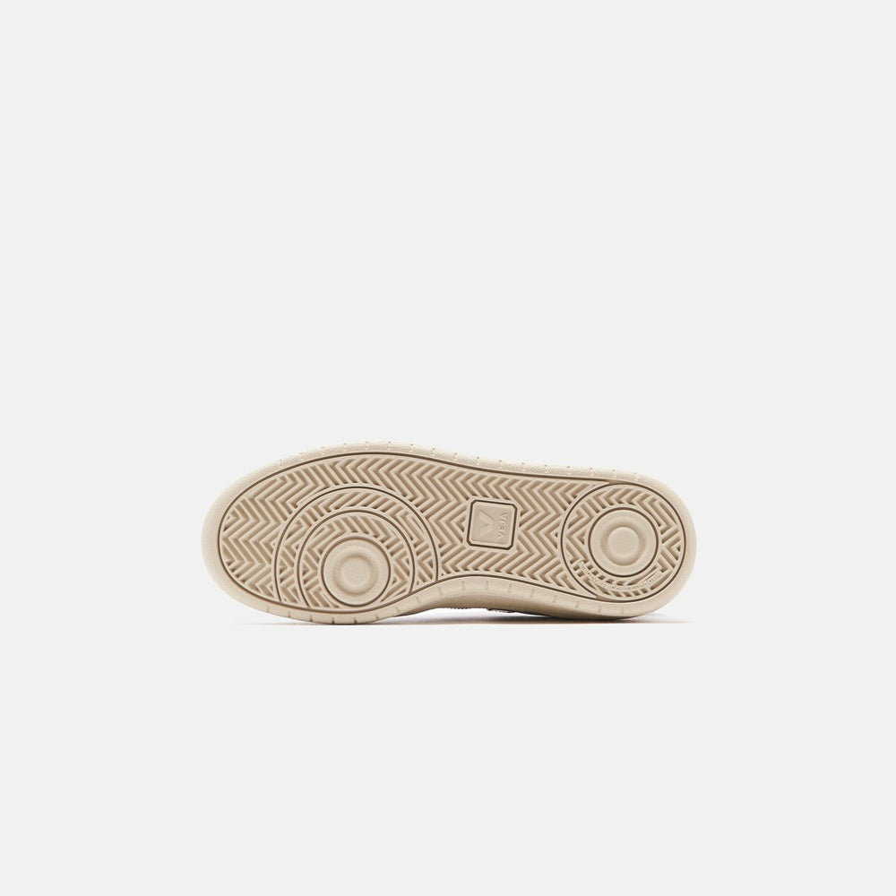 Veja WMNS V-10 - Extra White / Black | Kith Extra White / Black