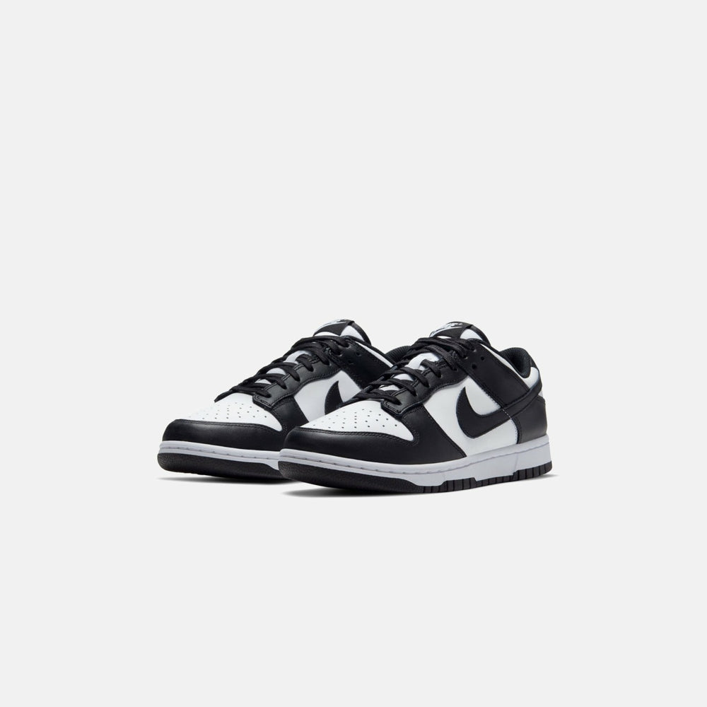 Nike WMNS Dunk Low - White / Black | Kith White / Black