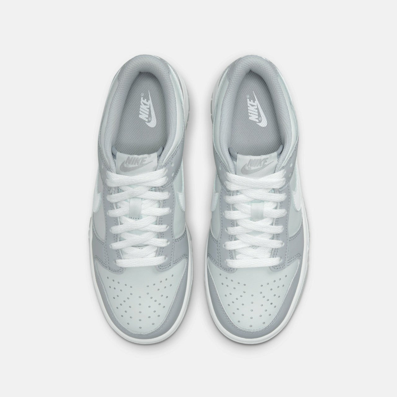 Nike GS Dunk Low - Pure Platinum / White / Wolf Grey | Kith Pure Platinum / White / Wolf Grey
