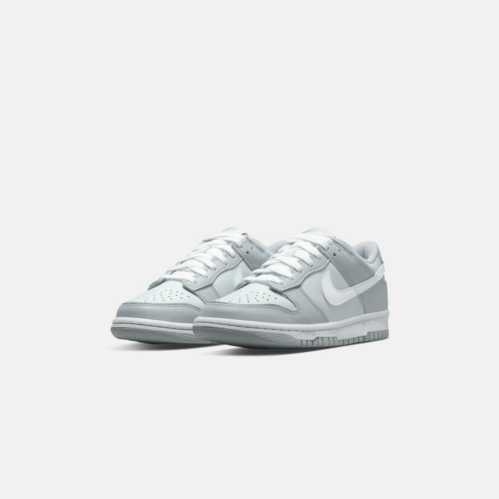 Nike GS Dunk Low - Pure Platinum / White / Wolf Grey | Kith Pure Platinum / White / Wolf Grey