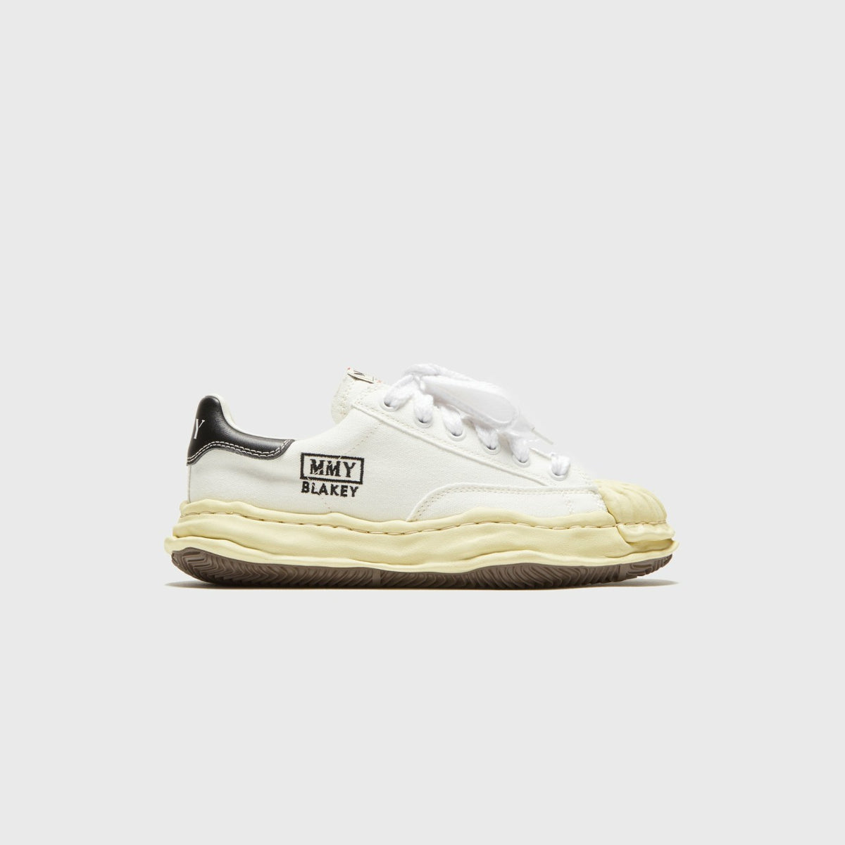 Mihara Yasuhiro Blakey Low - White | Kith White