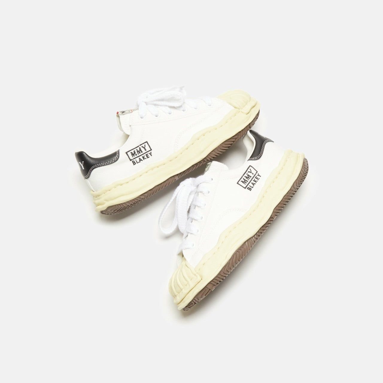 Mihara Yasuhiro Blakey Low - White | Kith White