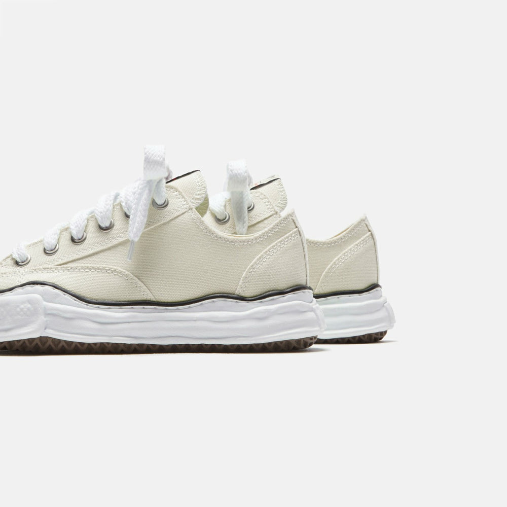 Mihara Yasuhiro Peterson Low OG Sole Canvas - White | Kith White
