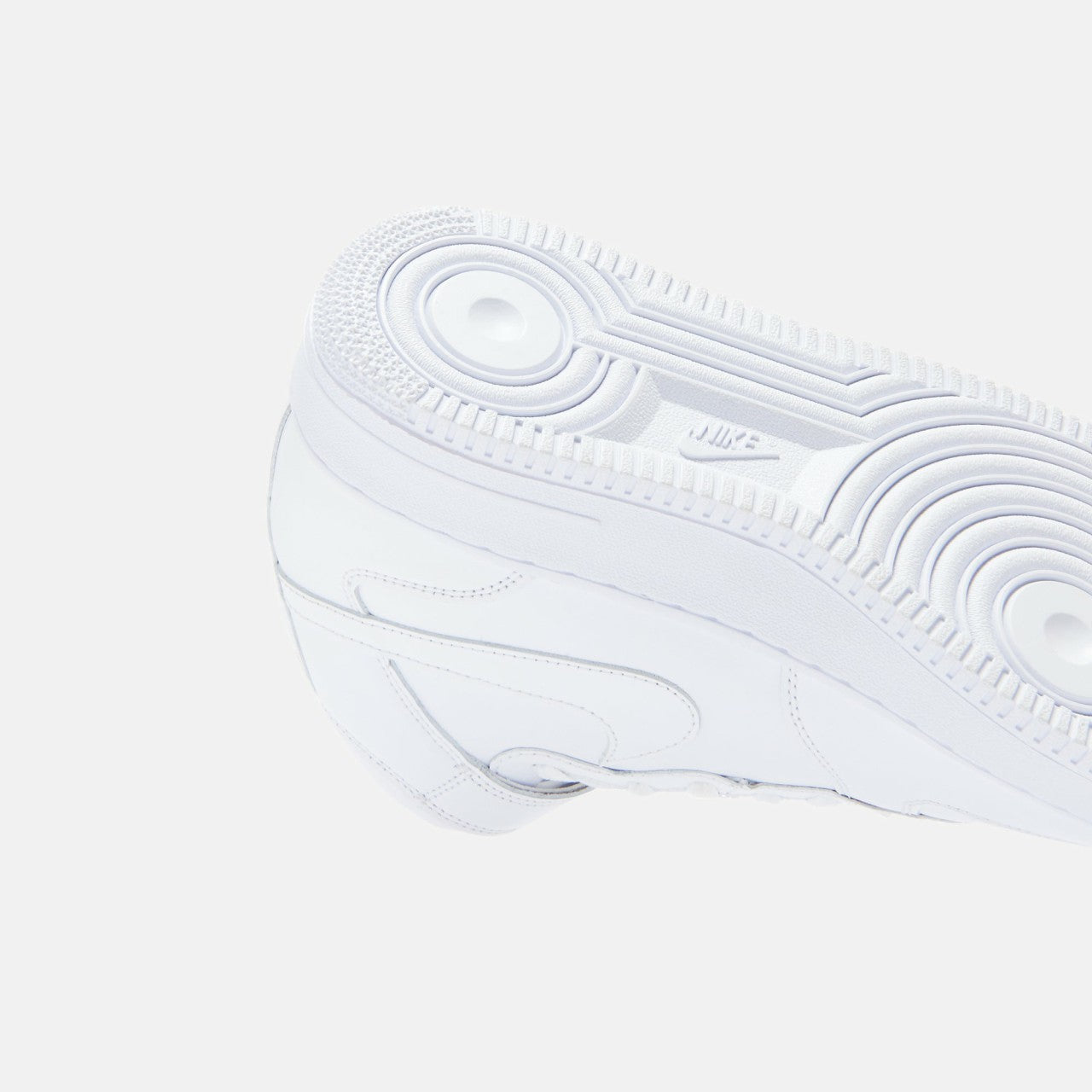 Nike Air Force 1 Mid - White | Kith White