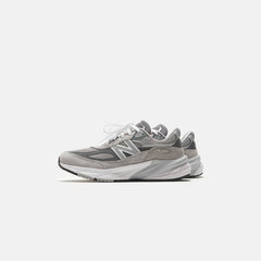 New Balance 990V6 - Grey | Kith Grey