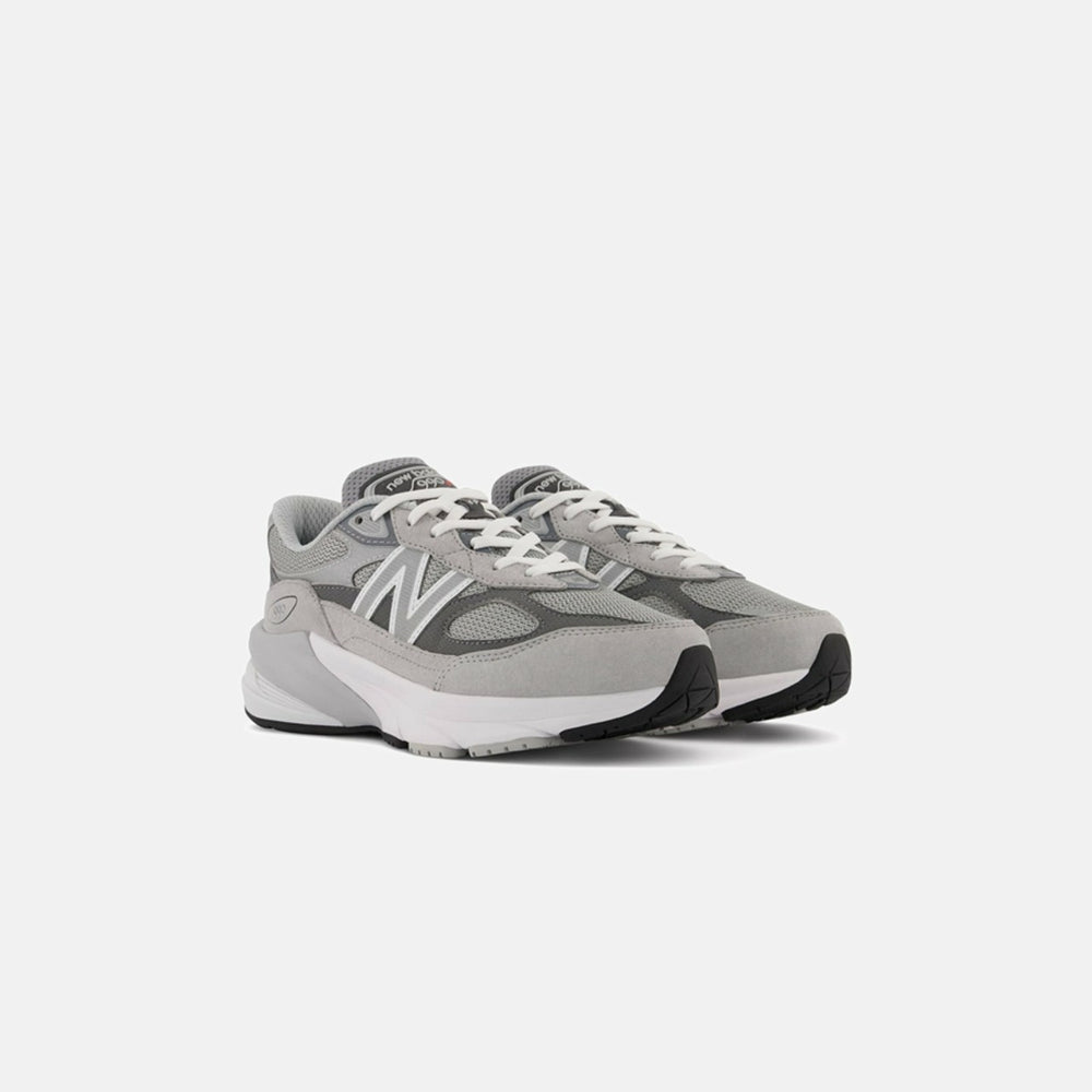 New Balance Grade School 990v6 - Grey | Kith Grey